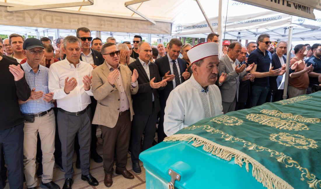 CHP Grup Başkanı Özgür Özel, ailesini derinden sarsan acı bir
