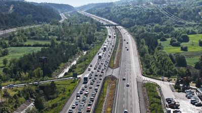 Kurban Bayramı tatilinin son gününde İstanbul’a dönüş yolculuğu sabahın erken