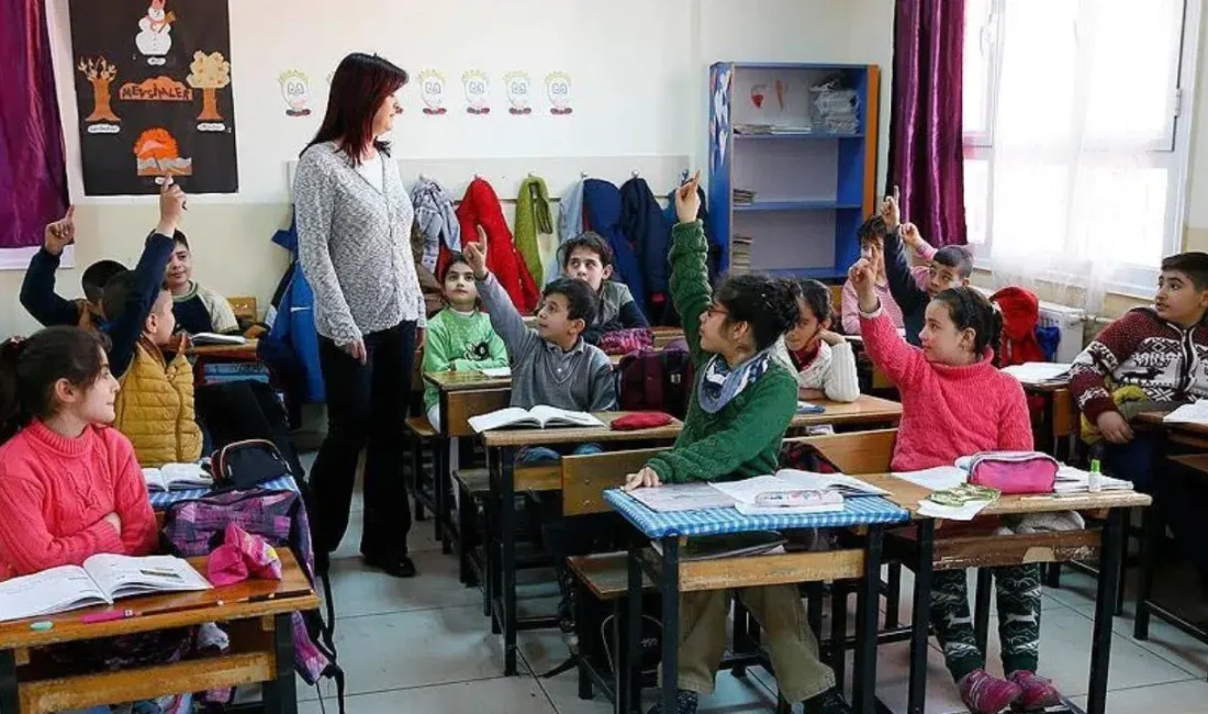 Milli Eğitim Bakanlığı öğretmenlerin merakla beklediği il içi yer değiştirme