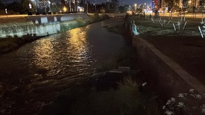 Bursa’da gece yarısı meydana gelen sıra dışı kazada, kontrolünü kaybettiği