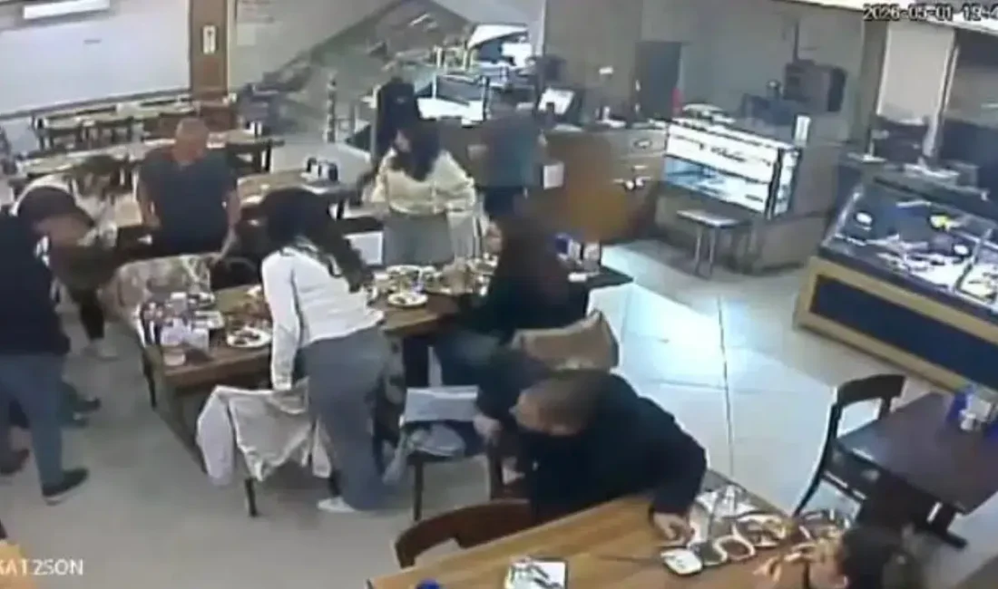 Bursa’nın Yıldırım ilçesinde ailesiyle birlikte yemek yiyen küçük kızın nefes