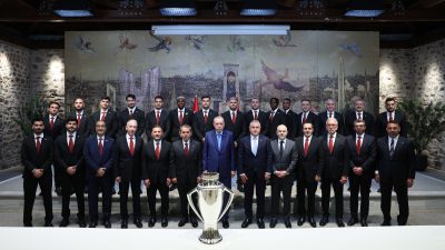 Cumhurbaşkanı Recep Tayyip Erdoğan, Trendyol Süper Lig’in 2025-2026 sezonunu zaferle