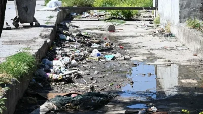 Manisa’nın Akhisar ilçesinde gerçekleştirilen dere temizliği çalışmasında ortaya çıkan manzaralar,