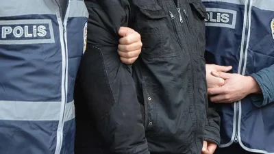 Afyonkarahisar’da güvenlik güçlerinin yürüttüğü titiz takip sonucunda, hakkında kesinleşmiş hapis