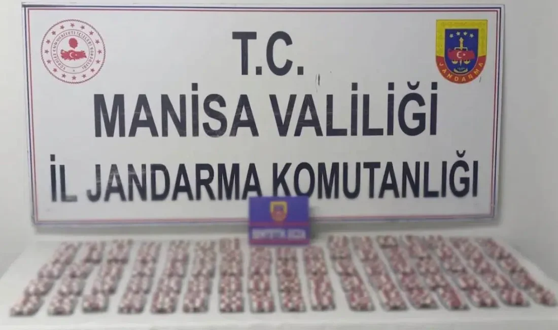 Manisa’nın Soma ilçesinde zehir tacirlerine yönelik gerçekleştirilen titiz operasyonda binlerce
