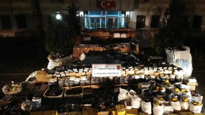 Osmaniye İl Jandarma Komutanlığı ekiplerinin Adana’nın Ceyhan ilçesinde gerçekleştirdiği kapsamlı