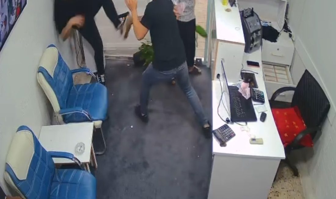 Hatay’ın Reyhanlı ilçesinde bir döviz bürosuna düzenlenen silahlı saldırının dehşet