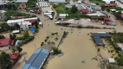 Meteoroloji Genel Müdürlüğü’nün peş peşe yaptığı uyarıların ardından Hatay’da başlayan