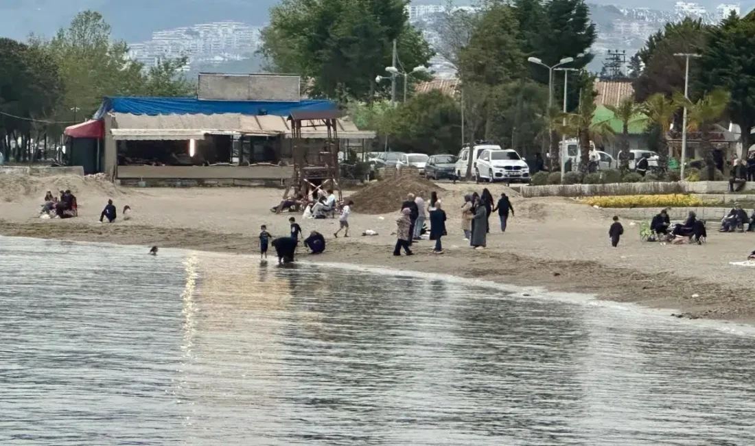 Bursa’nın gözde tatil rotaları Mudanya ve Gemlik’te hava sıcaklıklarının beklenmedik