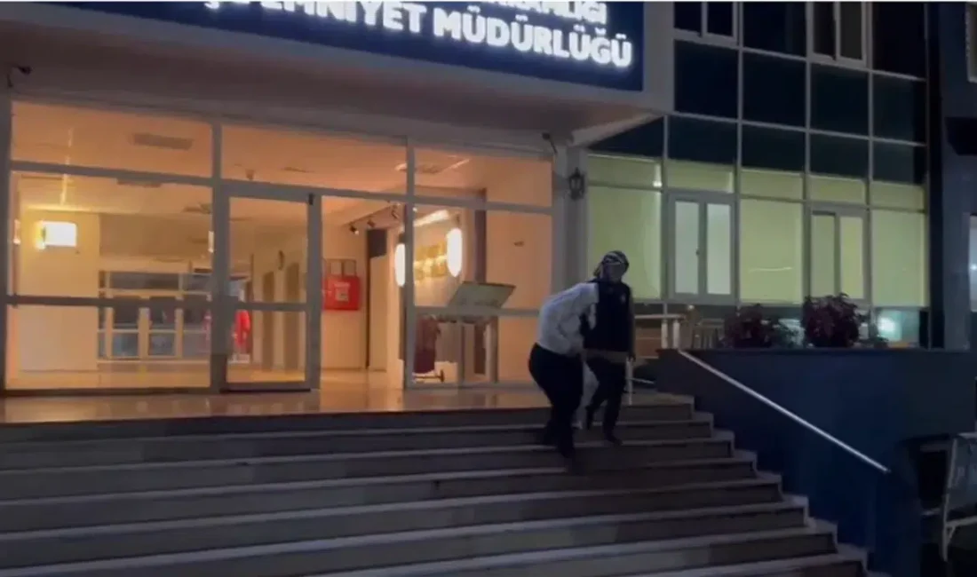 Hatay’ın İskenderun ilçesinde emniyet güçleri tarafından gerçekleştirilen eş zamanlı fuhuş