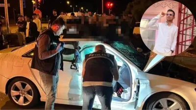 Muğla’nın Fethiye ilçesinde meydana gelen feci kazada, çarpışmanın şiddetiyle otomobilin