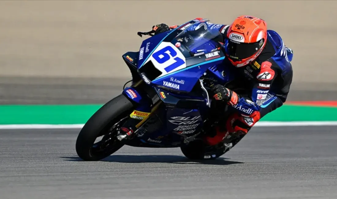 Dünya Supersport Şampiyonası’nda Türkiye’yi gururla temsil eden milli motosikletçi Can