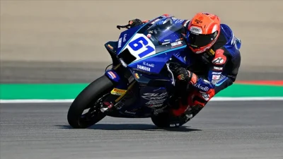 Dünya Supersport Şampiyonası’nda Türkiye’yi gururla temsil eden milli motosikletçi Can