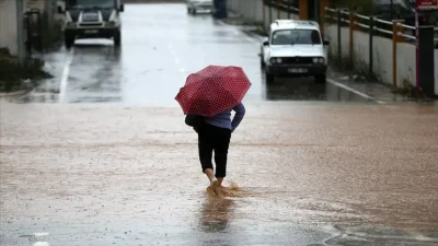 Adana’da hafta sonu etkisini gösteren yazdan kalma sıcak hava yerini
