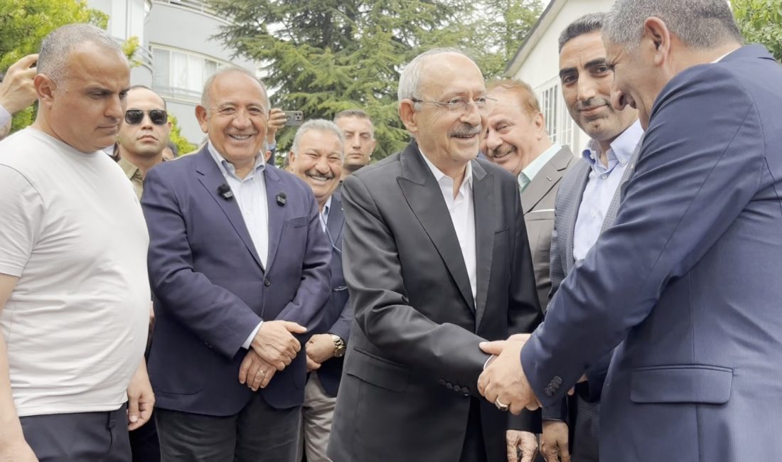 Siyasette “mutlak butlan” kararının gölgesinde oldukça hareketli bir bayramlaşma süreci
