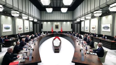 Cumhurbaşkanlığı Kabinesi üyeleri, 1 Mayıs Emek ve Dayanışma Günü dolayısıyla
