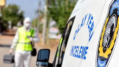 Kars’ta akşam saatlerinde gerçekleşen feci trafik kazası şehri yasa boğdu.