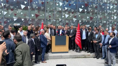 Sarıyer’de düzenlenen Cumhuriyet Halk Partisi İstanbul İl Başkanlığı bayramlaşma programında