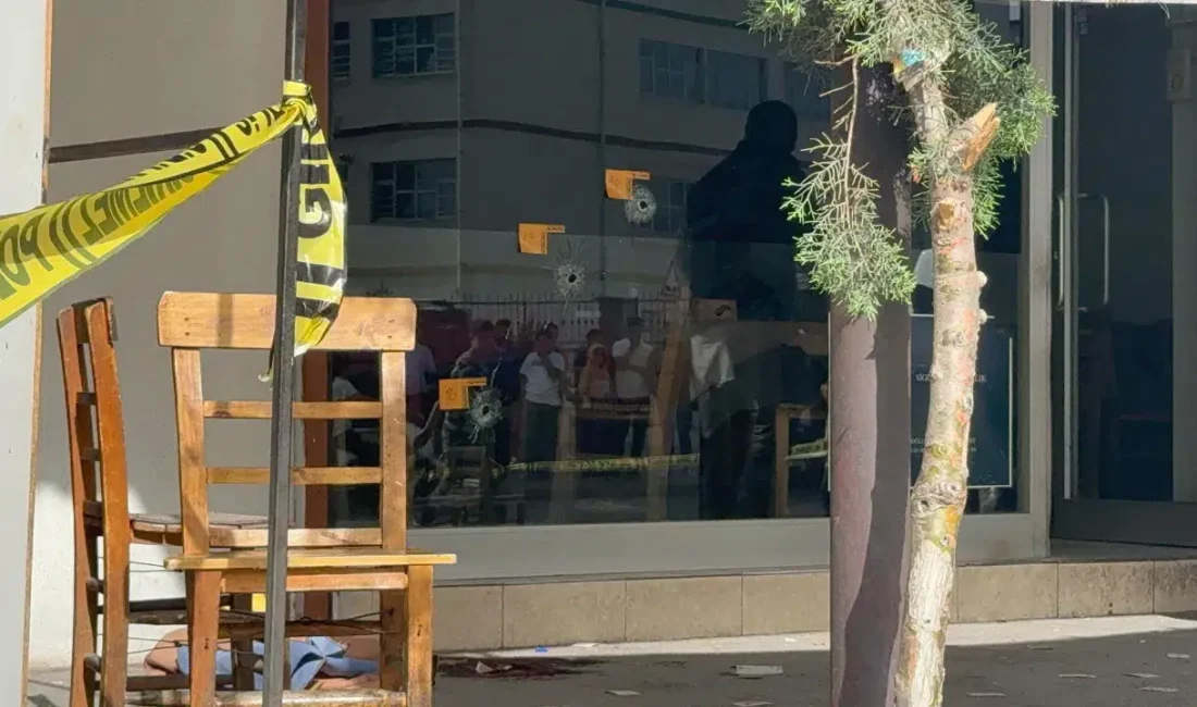 Gaziantep’te 25 yaşındaki Hasan Kaplan’ın kıraathane önünde oturduğu sırada motosikletle