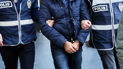 Ankara Emniyet Müdürlüğü ekipleri, başkentin cadde ve sokaklarını mesken tutarak