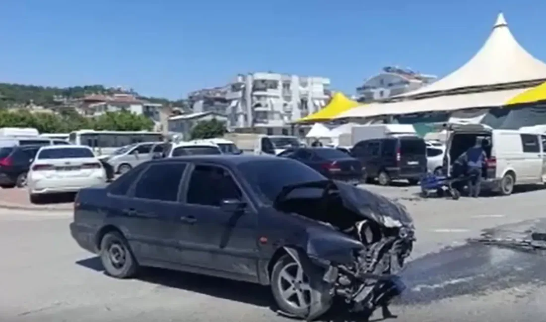 Antalya’nın Manavgat ilçesinde aşırı hız yaptığı iddia edilen bir otomobilin