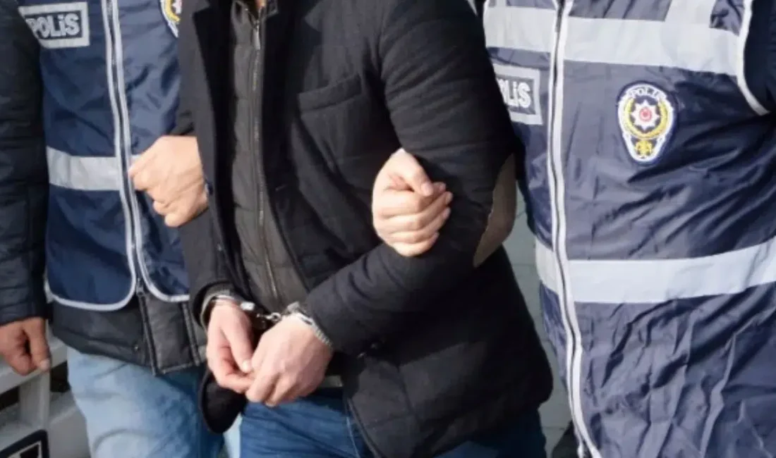 Şırnak İl Jandarma Komutanlığı ekiplerinin titizlikle yürüttüğü operasyonlar sonucunda aranan