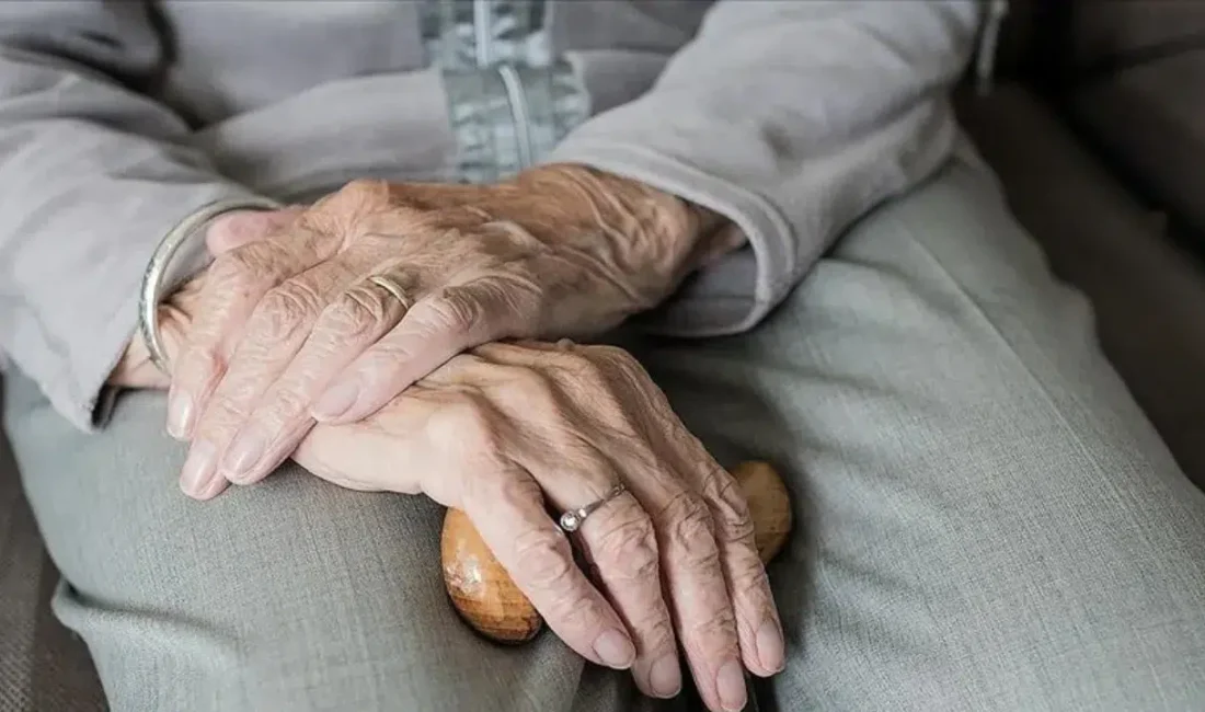 Aile ve Sosyal Hizmetler Bakanı Mahinur Özdemir Göktaş, yaşlı vatandaşların
