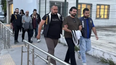 Adana merkezli 21 ilde eş zamanlı olarak gerçekleştirilen geniş kapsamlı