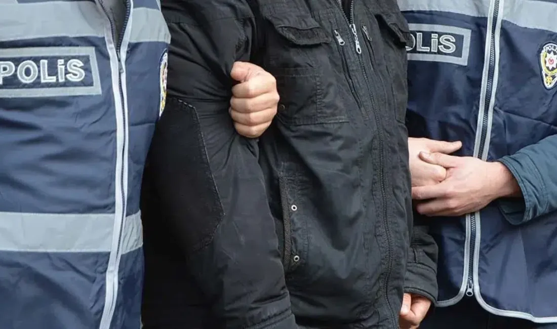 Kütahya’da polis ekiplerinin gerçekleştirdiği titiz çalışma sonucunda, farklı suçlardan aranan