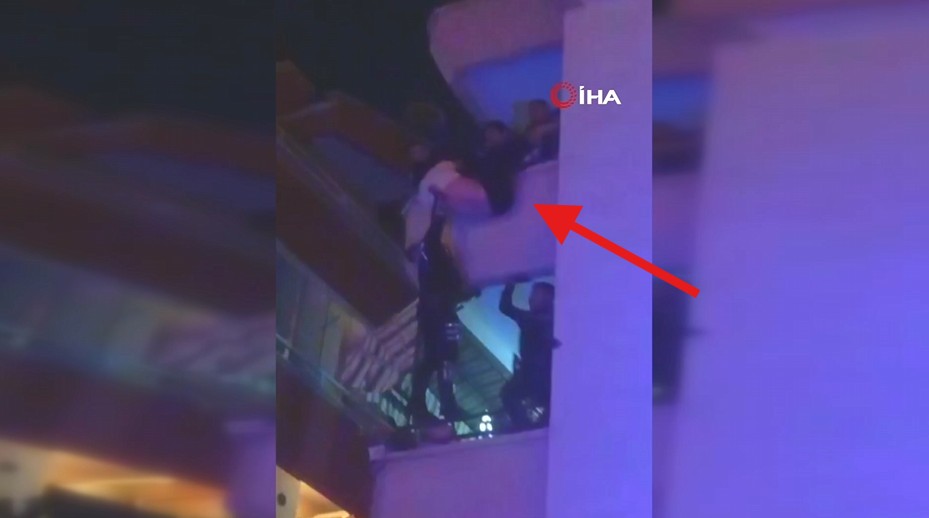 Ankara’nın Çankaya ilçesinde yürekleri ağza getiren olayda, bir apartman balkonundan