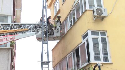 İstanbul Sultangazi’de annesini eve kilitleyerek saatlerce rehin alan Ekrem K.,