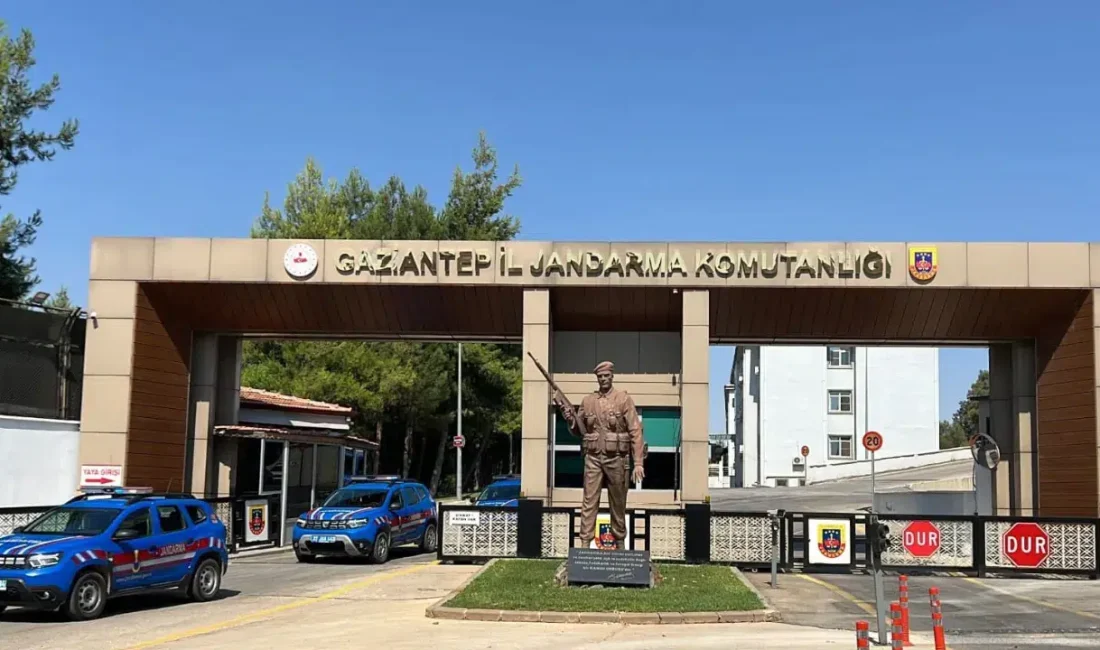 Gaziantep İl Jandarma Komutanlığı ekipleri tarafından şehir genelinde yürütülen geniş