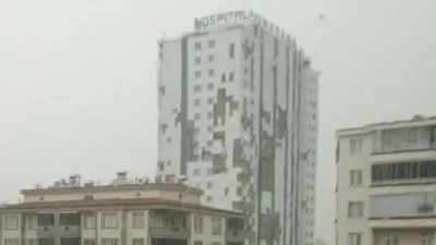 Gaziantep’te aniden bastıran şiddetli sağanak yağış ve fırtına kent genelinde