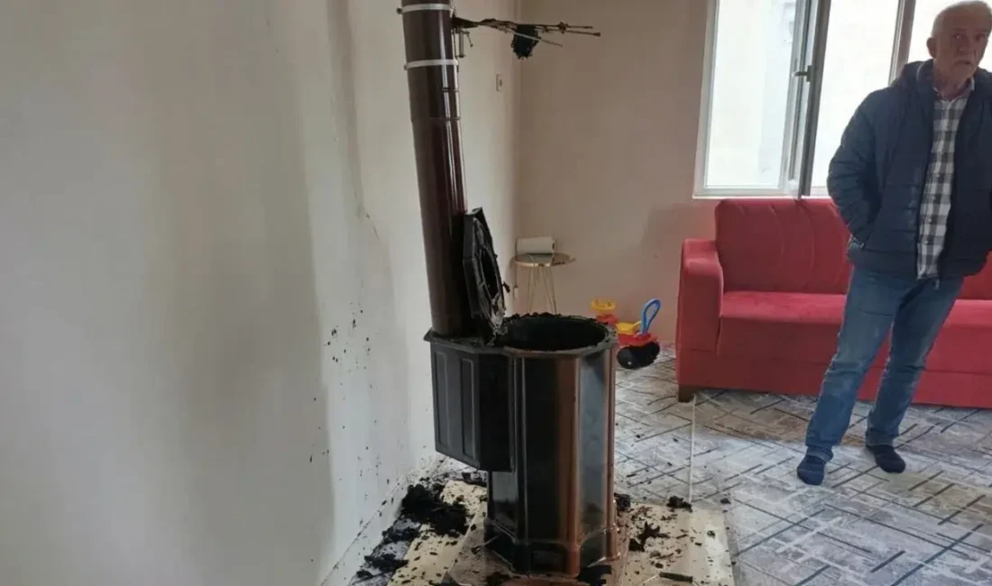 Adıyaman’da bir evde sobanın tutuşturulması sırasında meydana gelen şiddetli patlama
