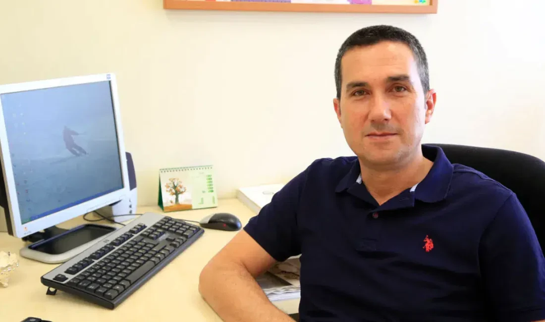 Isparta-Antalya karayolunda dün akşam saatlerinde gerçekleşen ve 4 aracın karıştığı