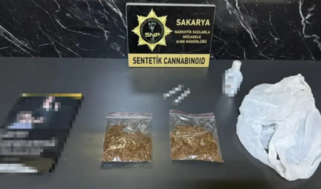 Sakarya İl Emniyet Müdürlüğü ekipleri tarafından bir eve düzenlenen uyuşturucu