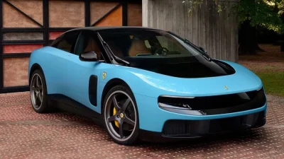 İtalyan otomotiv devi Ferrari, tarihinin ilk tamamen elektrikli modeli “Luce”