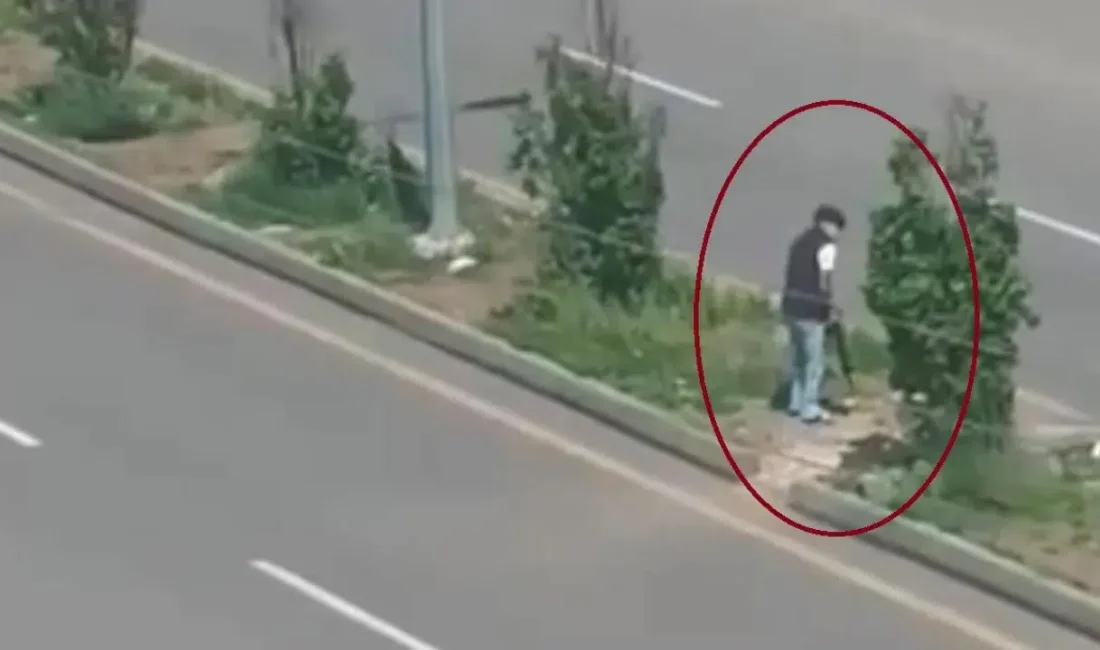 Diyarbakır’ın Yenişehir ilçesinde bir ortaokul ve anaokulunun bulunduğu bölgede elindeki