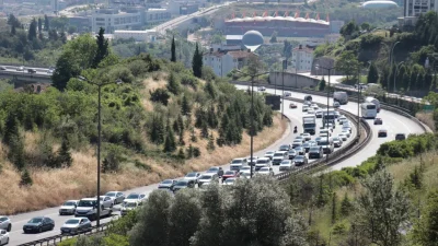 Kurban Bayramı tatilinin son günlerine yaklaşılırken dönüş yolculuğu erken başladı.