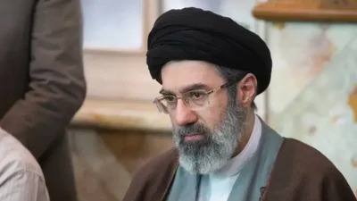 İran lideri Mücteba Hamaney’in sosyal medya platformları üzerinden Basra Körfezi’ne