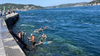 Hafta sonunu fırsat bilen İstanbullular, güneşli havanın ve 20 dereceyi