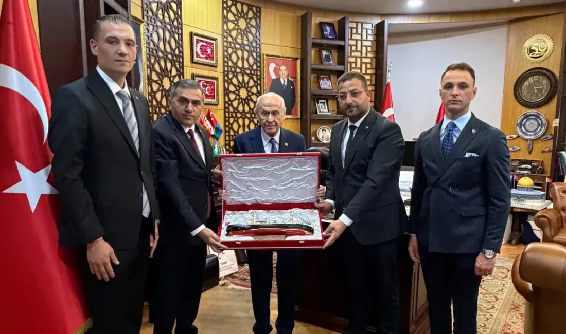 Milliyetçi Hareket Partisi (MHP) Samsun İl Başkanı Burhan Mucur başkanlığındaki