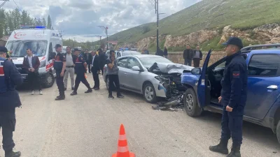 Sivas’ın Yıldız Beldesi’nde meydana gelen korkunç trafik kazası tüm bölgeyi
