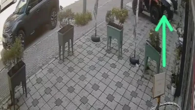 Bursa’nın Mudanya ilçesinde çocukların yönetimindeki ATV aracının geri manevra yaparken