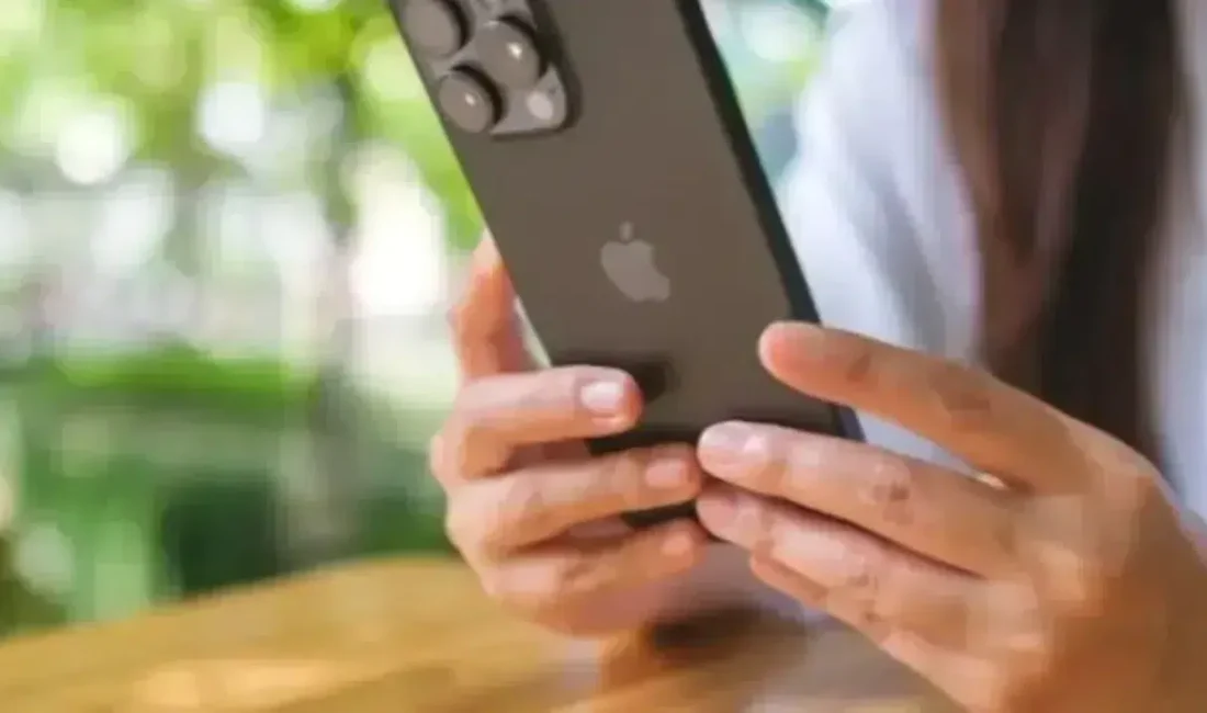 Apple, M4 işlemcili yeni Mac mini ailesinde gerçekleştirdiği sürpriz değişiklikle