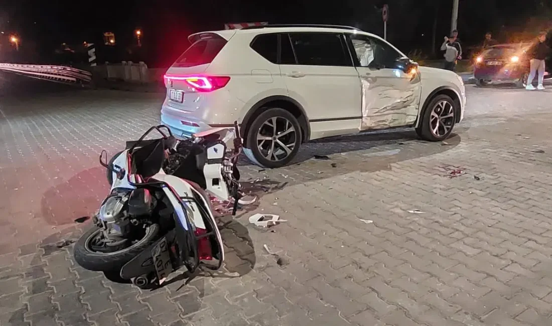 Antalya’nın Gazipaşa ilçesinde meydana gelen şiddetli çarpışmada otomobilin altında kalan