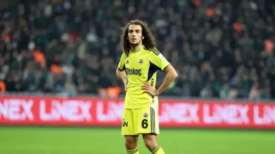 Fenerbahçe’nin Fransız orta saha oyuncusu Matteo Guendouzi sezonun sona ermesiyle