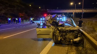 Hatay’ın İskenderun ilçesinde meydana gelen feci trafik kazasında, önünde seyreden
