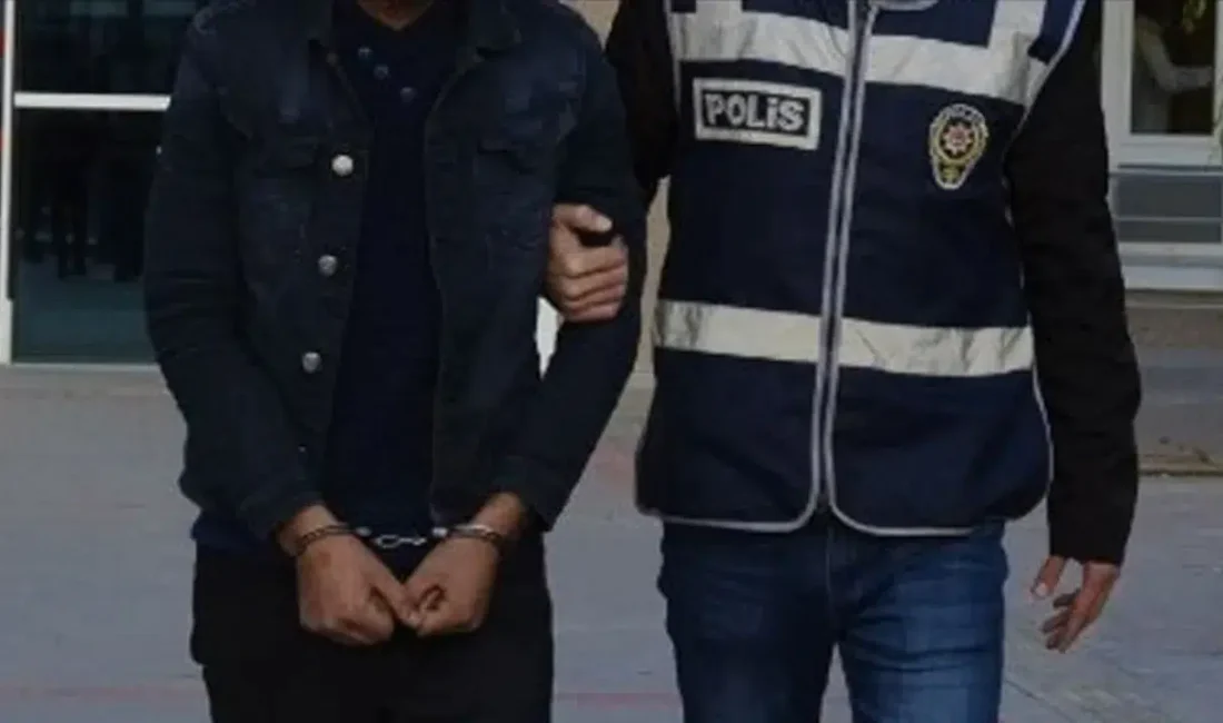 İzmir’in Buca ilçesinde 56 yaşındaki bir vatandaşı feci şekilde darbedip