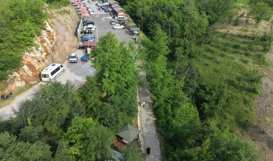 Yaz sıcaklarının bunaltıcı etkisi her geçen gün artarken, serinlemek isteyen